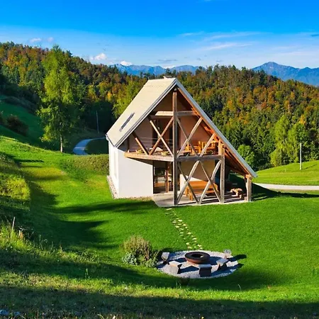 House On The Hill Wellness Chalet - Happy Chalet Spodnja Idrija