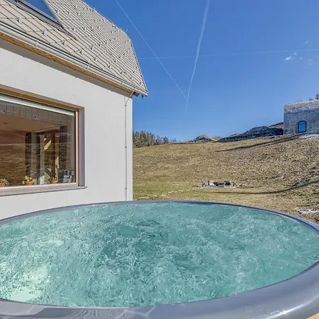 House On The Hill Wellness Chalet - Happy Spodnja Idrija