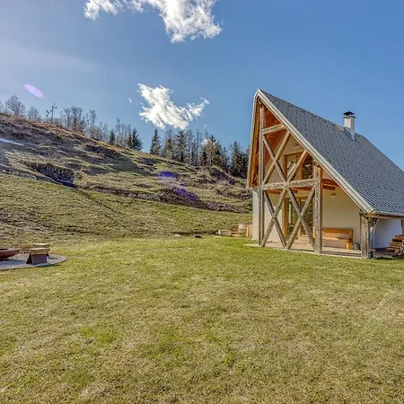 Chalet House On The Hill Wellness Chalet - Happy *