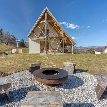 House On The Hill Wellness Chalet - Happy Spodnja Idrija