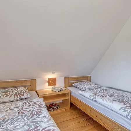 House On The Hill Wellness Chalet - Happy * Spodnja Idrija
