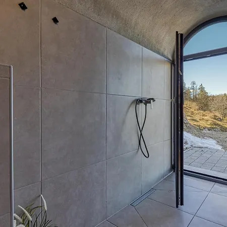 House On The Hill Wellness Chalet - Happy Chalet Spodnja Idrija