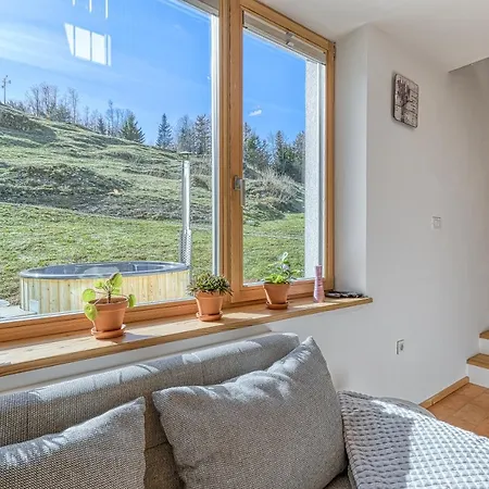 House On The Hill Wellness Chalet - Happy Spodnja Idrija